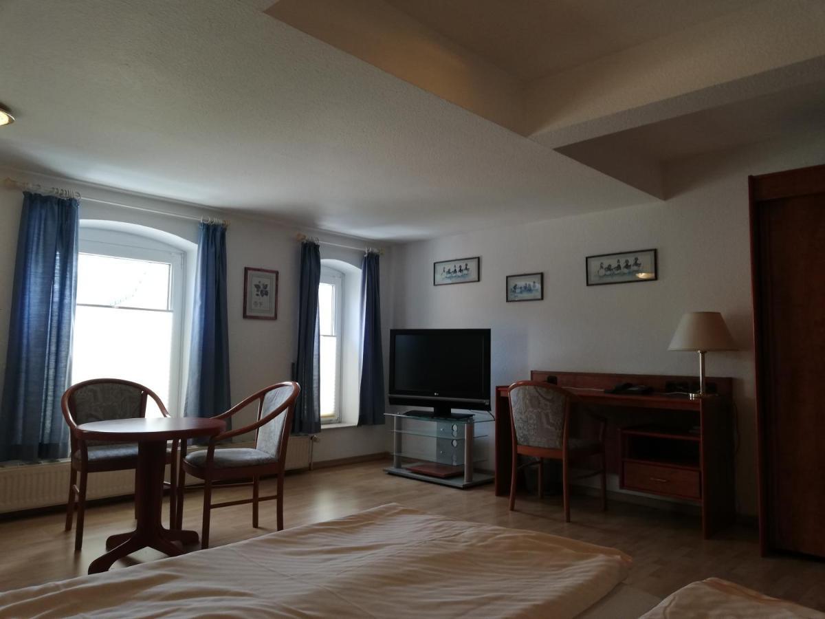 Hotel Dorfschaenke Büdelsdorf Eksteriør billede